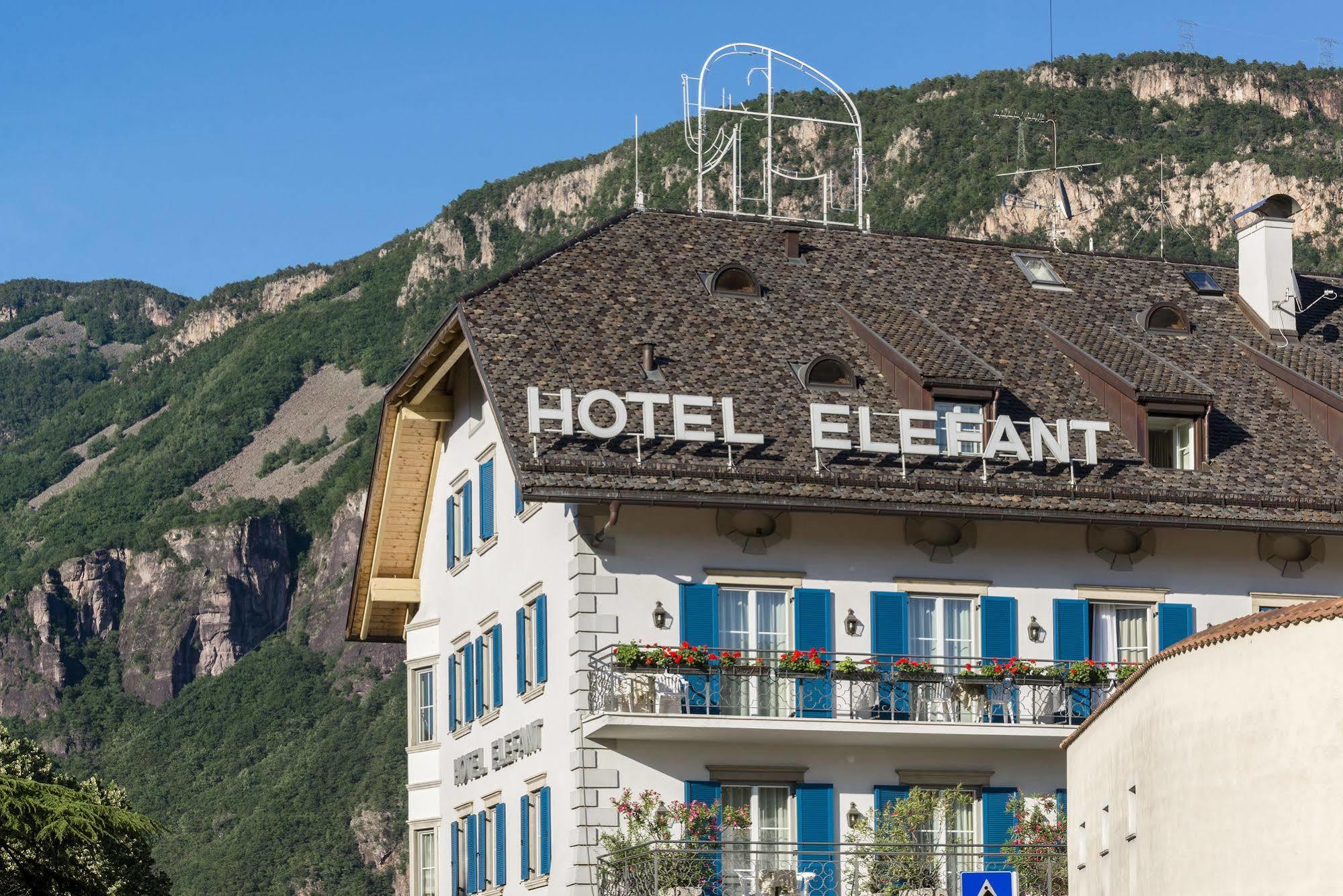 Hotel Elefant Ora / Auer Kültér fotó