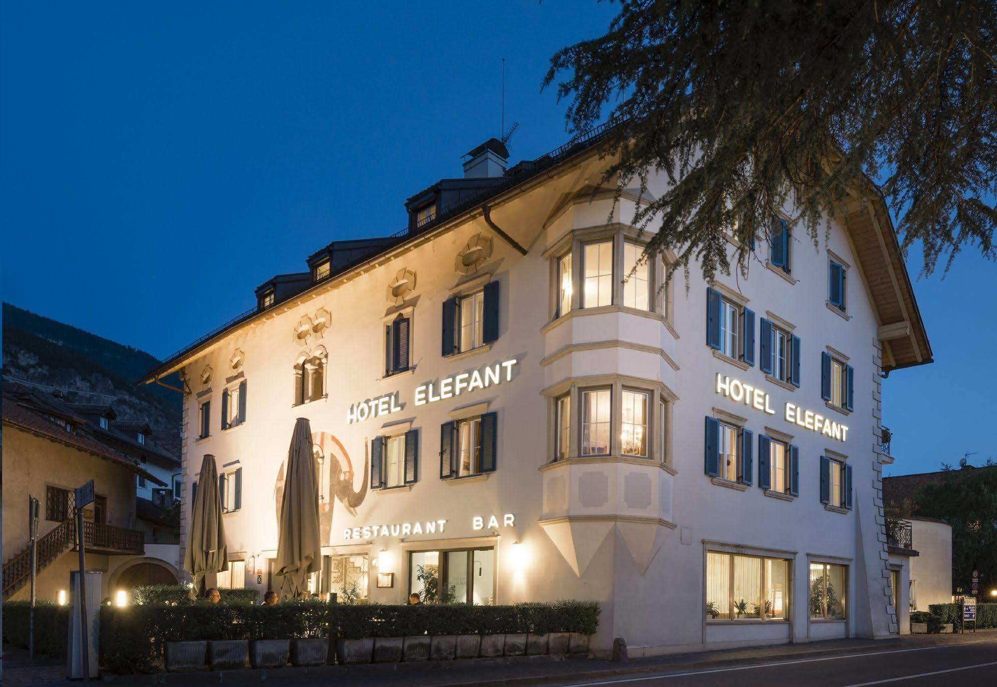 Hotel Elefant Ora / Auer Kültér fotó